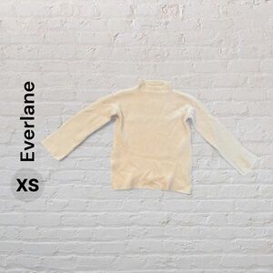 ‼️LAST CHANCE‼️ Everlane Beige Knit Sweater